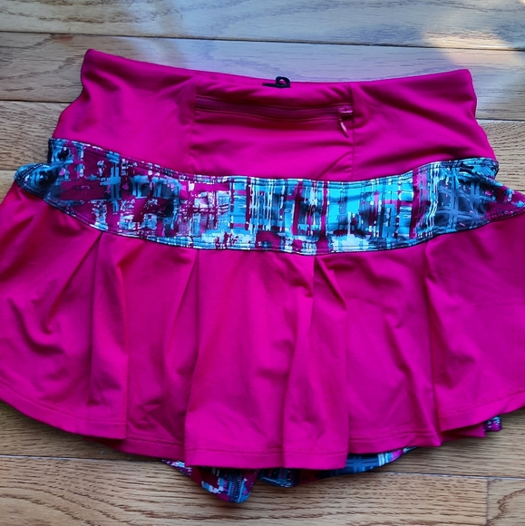 Skirtsports Lioness skirt XS w/ silicone grippers - Picture 2 of 5